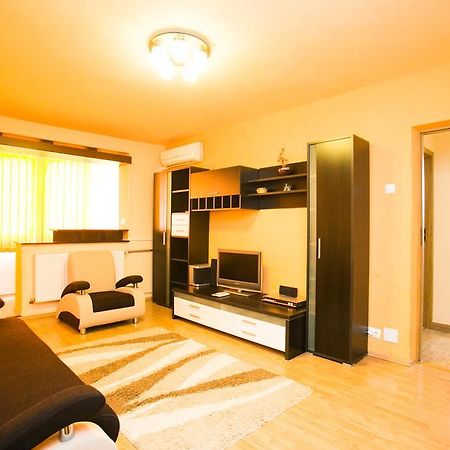 Sky Residence Boekarest Kamer foto